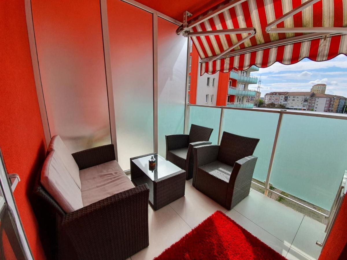 オラデアRoyal Central Apartamentアパートメント エクステリア 写真