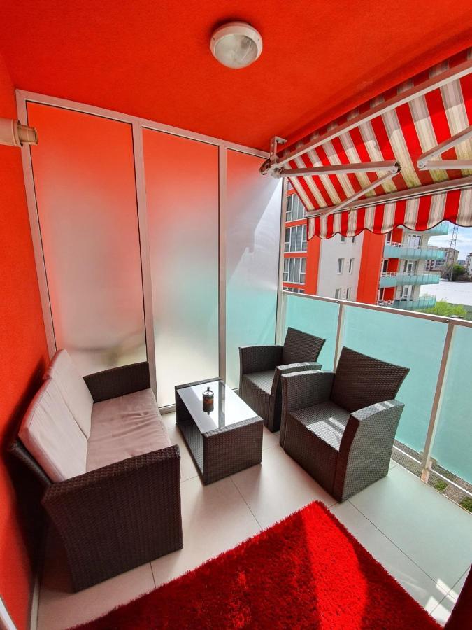 オラデアRoyal Central Apartamentアパートメント エクステリア 写真